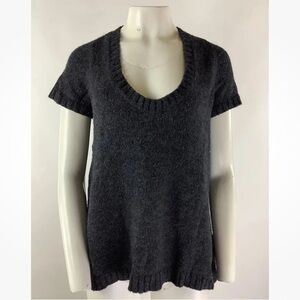 Anthropologie Sz XS Short Sleeve V Neck Sweater Charcoal Gray Wool Mohair